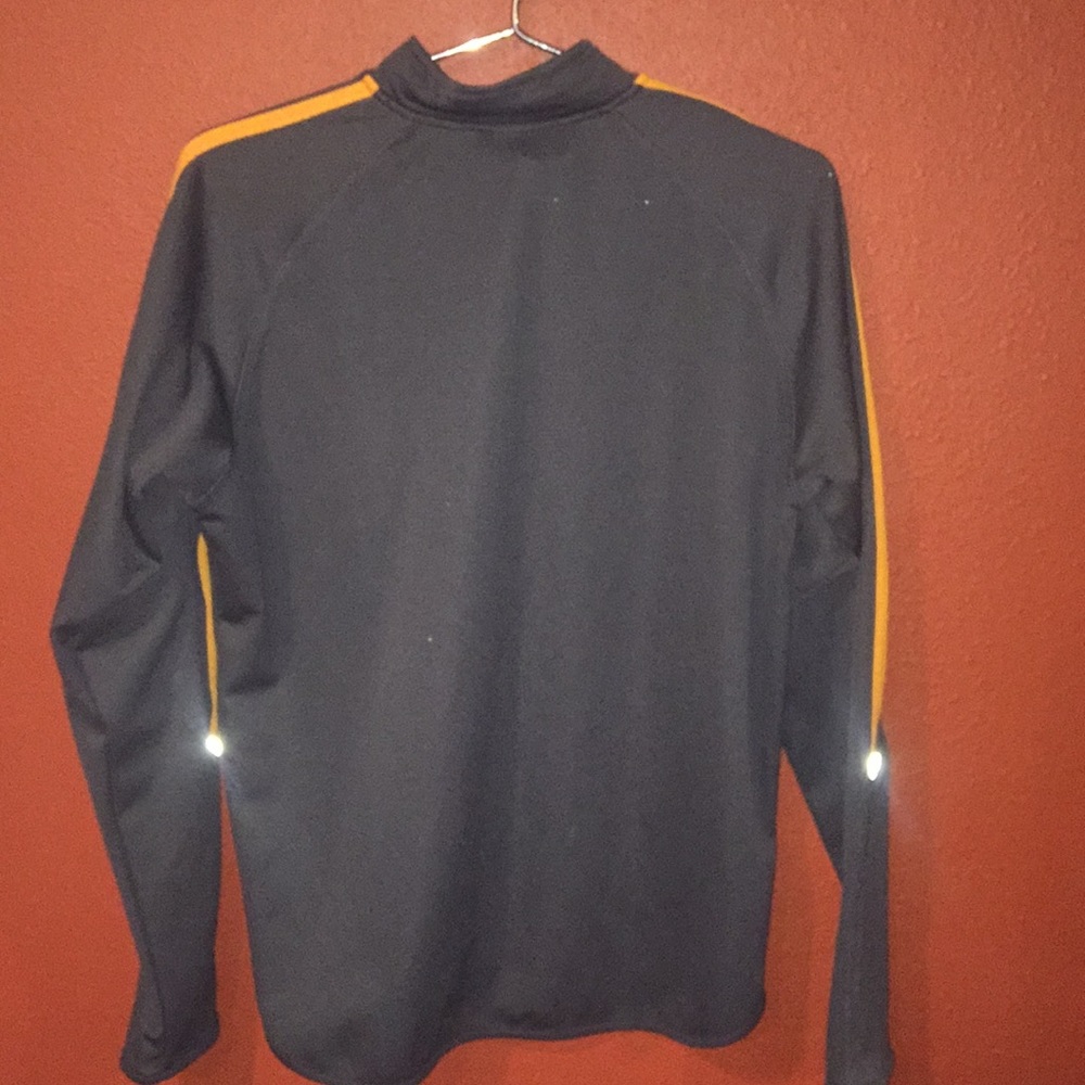Adidas - Picture 2 of 4